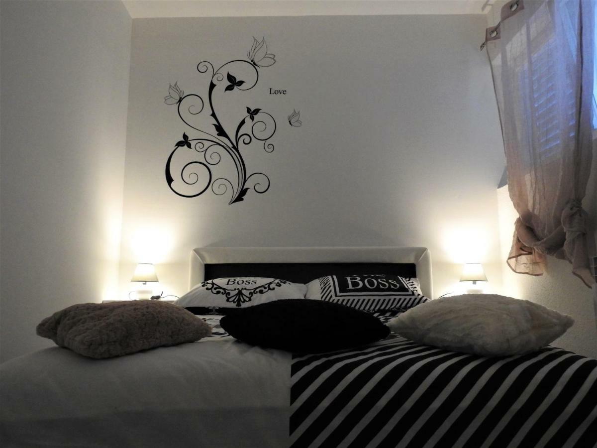 Sweet Dreams Apartment Varazdin Ngoại thất bức ảnh